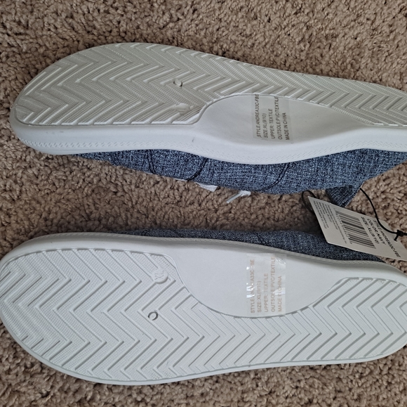 NWT Soulmates Blue Slip-on shoes sz 9/10 - Picture 5 of 5